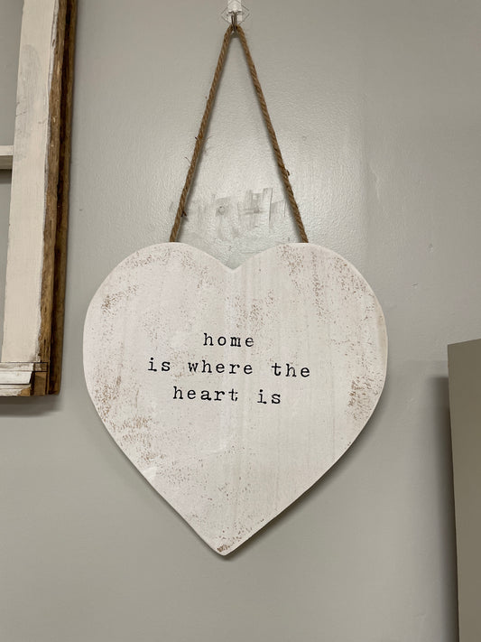 Mud Pie Heart Shaped Wall Plaque